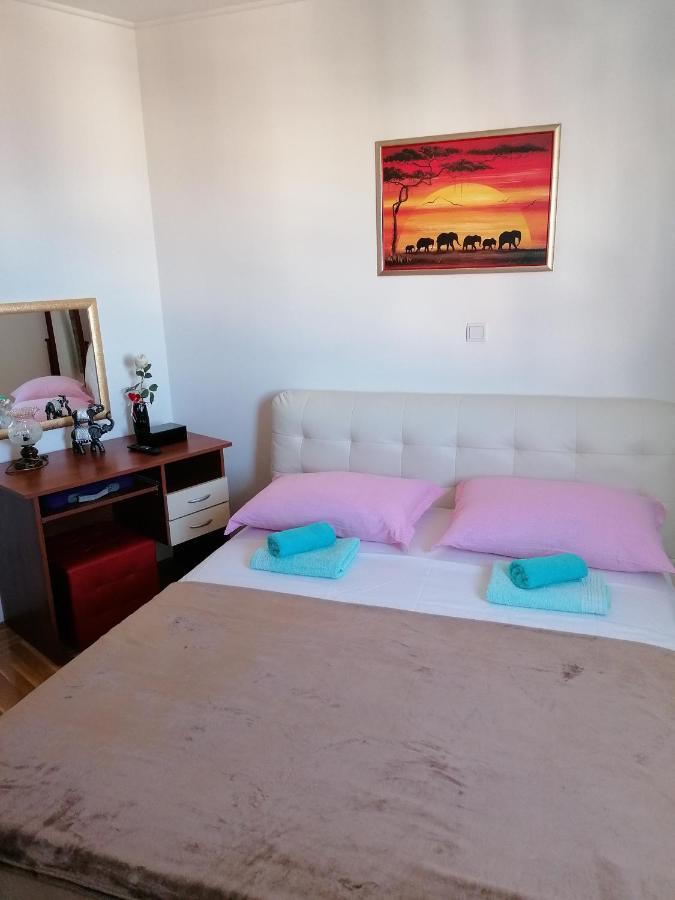 Apartment Marija トロギール エクステリア 写真