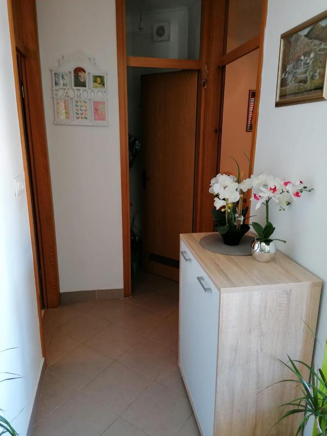 Apartment Marija トロギール エクステリア 写真