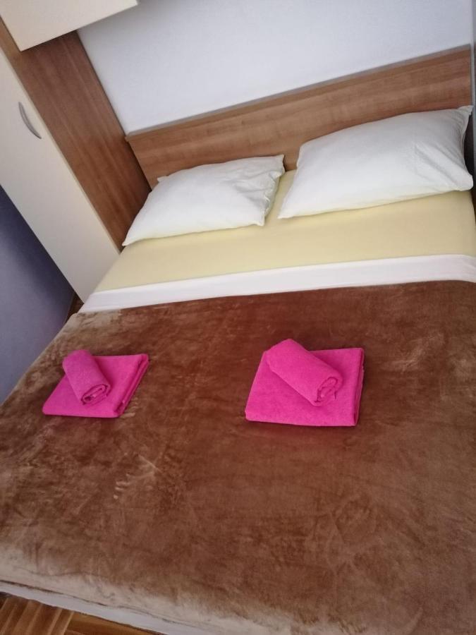 Apartment Marija トロギール エクステリア 写真
